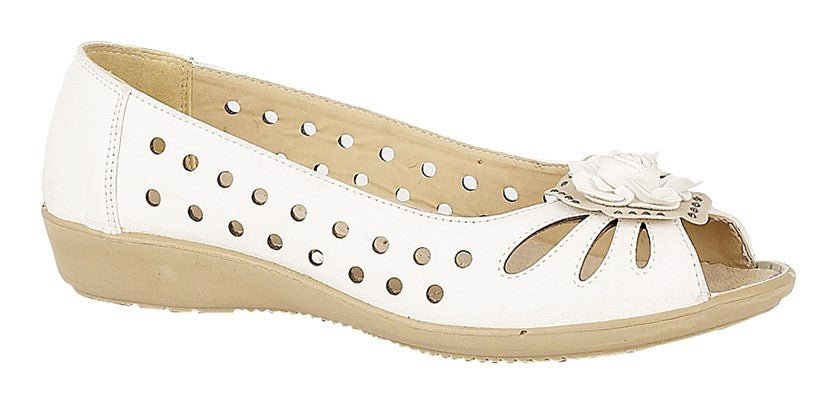 Boulevard L515G Womens Punched Open Toe Flower Casual - Shuzes