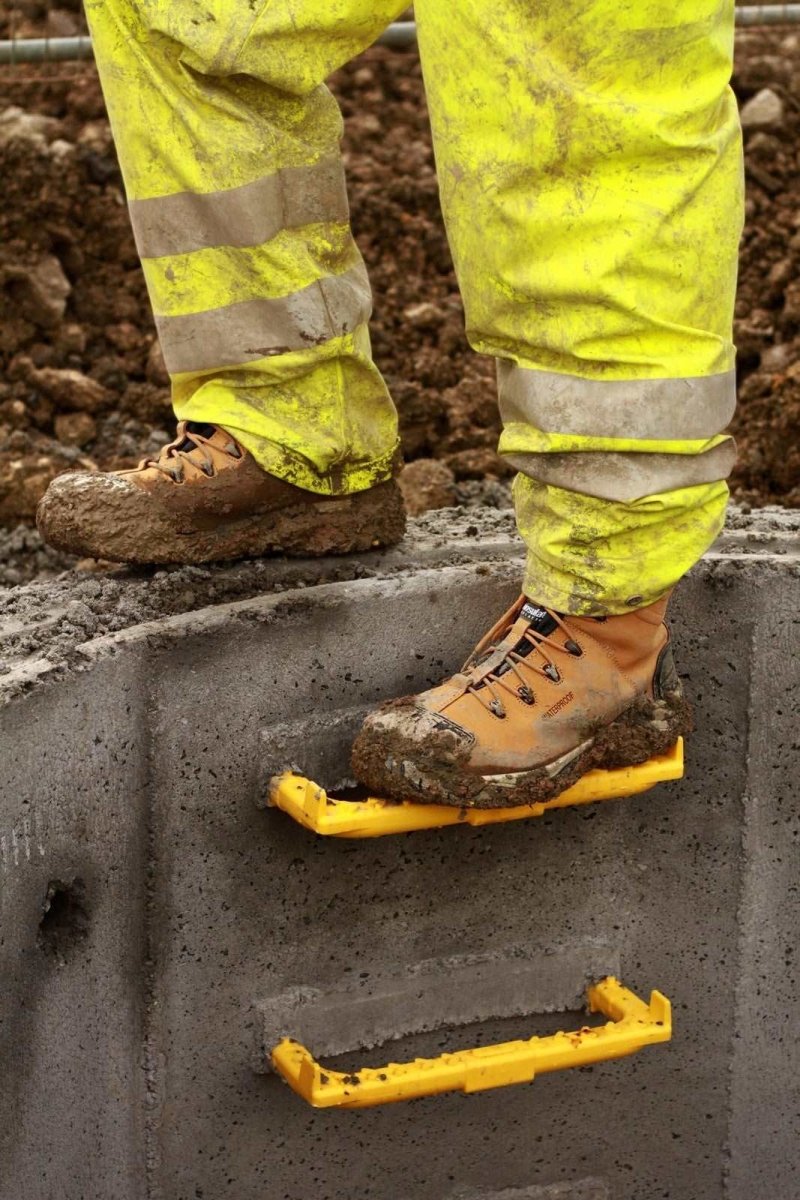 Amblers FS998 Waterproof Composite Safety Boots - Shoe Store Direct